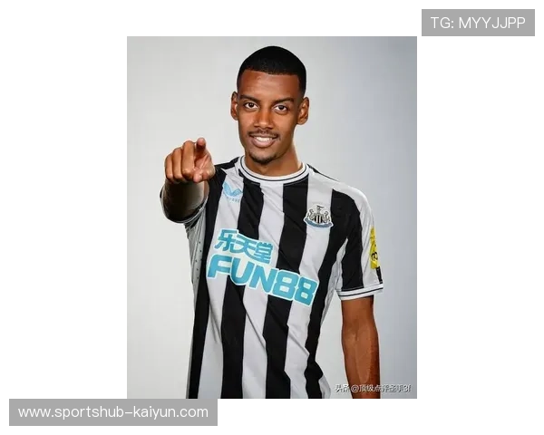 2025年度全球足球球星排名揭晓 超级球员榜单引发热议