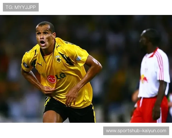 从90年代至今：足球巨星的辉煌与传奇之路