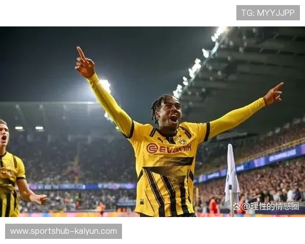 球星友谊足球赛：跨越国界的友谊与激情碰撞的精彩时刻