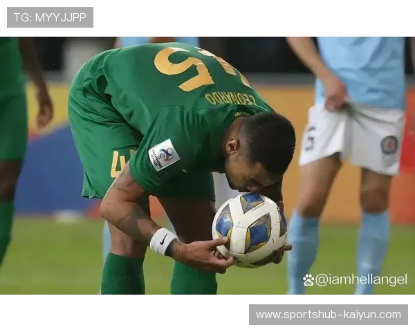 足球界体重最重球员是谁 他因体型独特引发广泛关注 足球界体重最重球员是谁 他因体型独特引发广泛关注